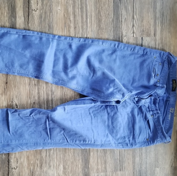 Abercrombie Jean's. J crew Jean's. And HolliJean's - Picture 2 of 3